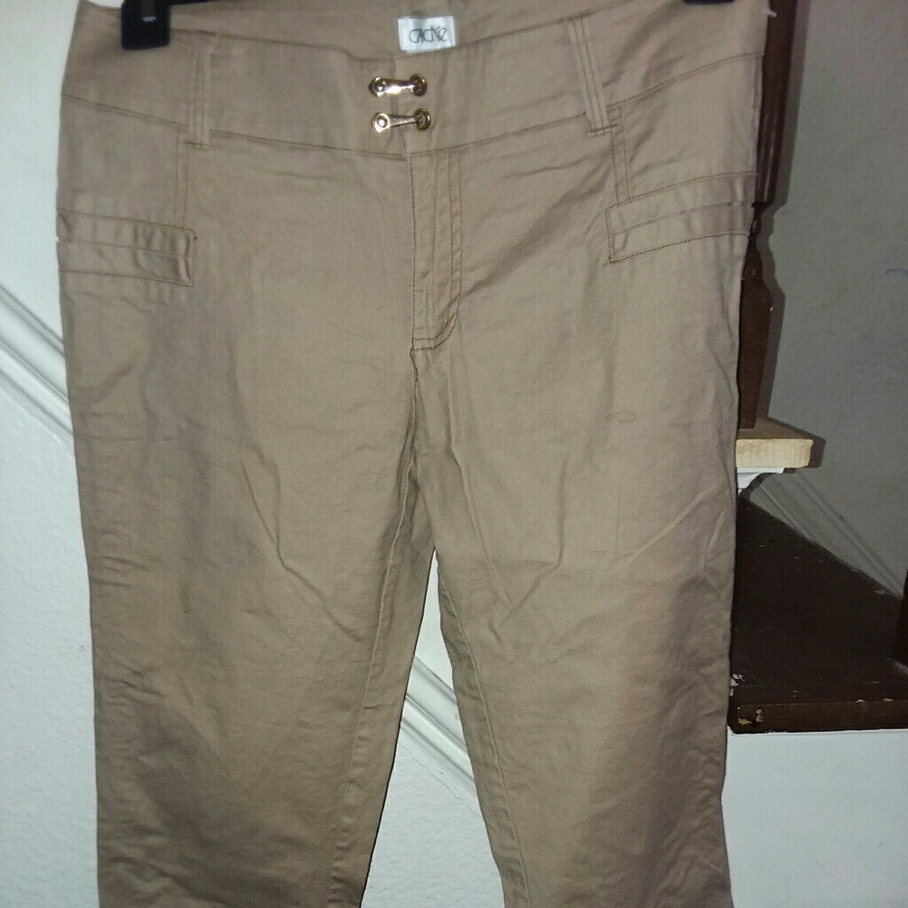 Women capri